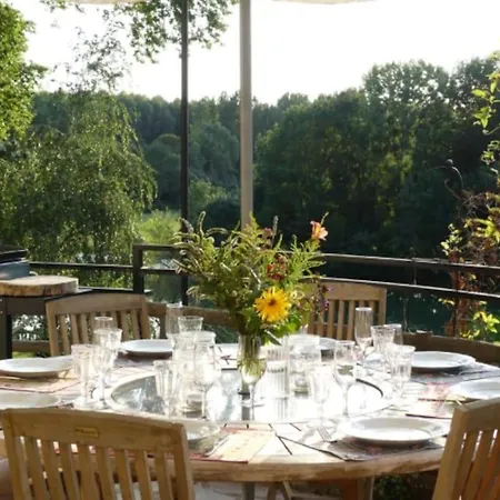 Maison De Famille De Charme En Pleine Nature En Bord De Riviere A 20 Min D'angers *