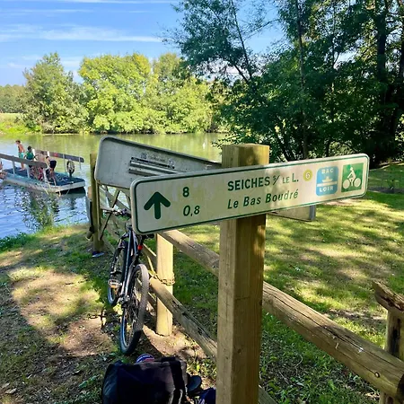 빌라 Maison De Famille De Charme En Pleine Nature En Bord De Riviere A 20 Min D'angers *