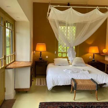 Maison De Famille De Charme En Pleine Nature En Bord De Riviere A 20 Min D'angers 빌라 *