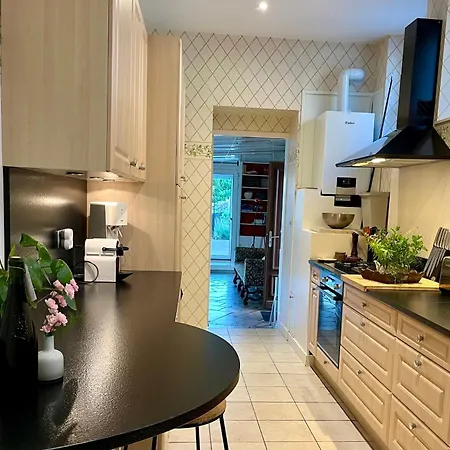 Maison De Famille De Charme En Pleine Nature En Bord De Riviere A 20 Min D'angers *