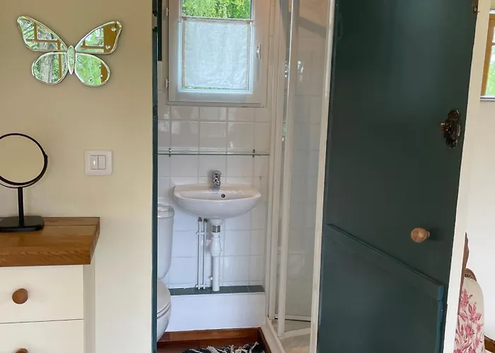 Maison De Famille De Charme En Pleine Nature En Bord De Riviere A 20 Min D'angers Seiches-sur-le-Loir