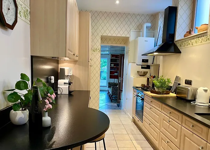 Maison De Famille De Charme En Pleine Nature En Bord De Riviere A 20 Min D'angers *